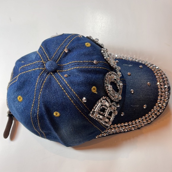 🆕BOSS Distressed Denim Cap - Picture 4 of 5